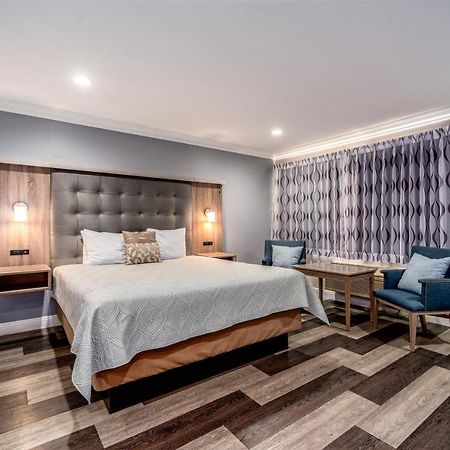 Friendly Hills Inn Уиттиер Экстерьер фото
